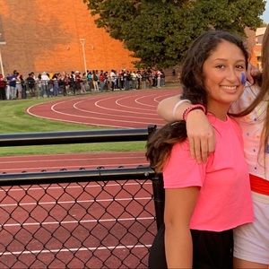 Meet your Posher, Anna